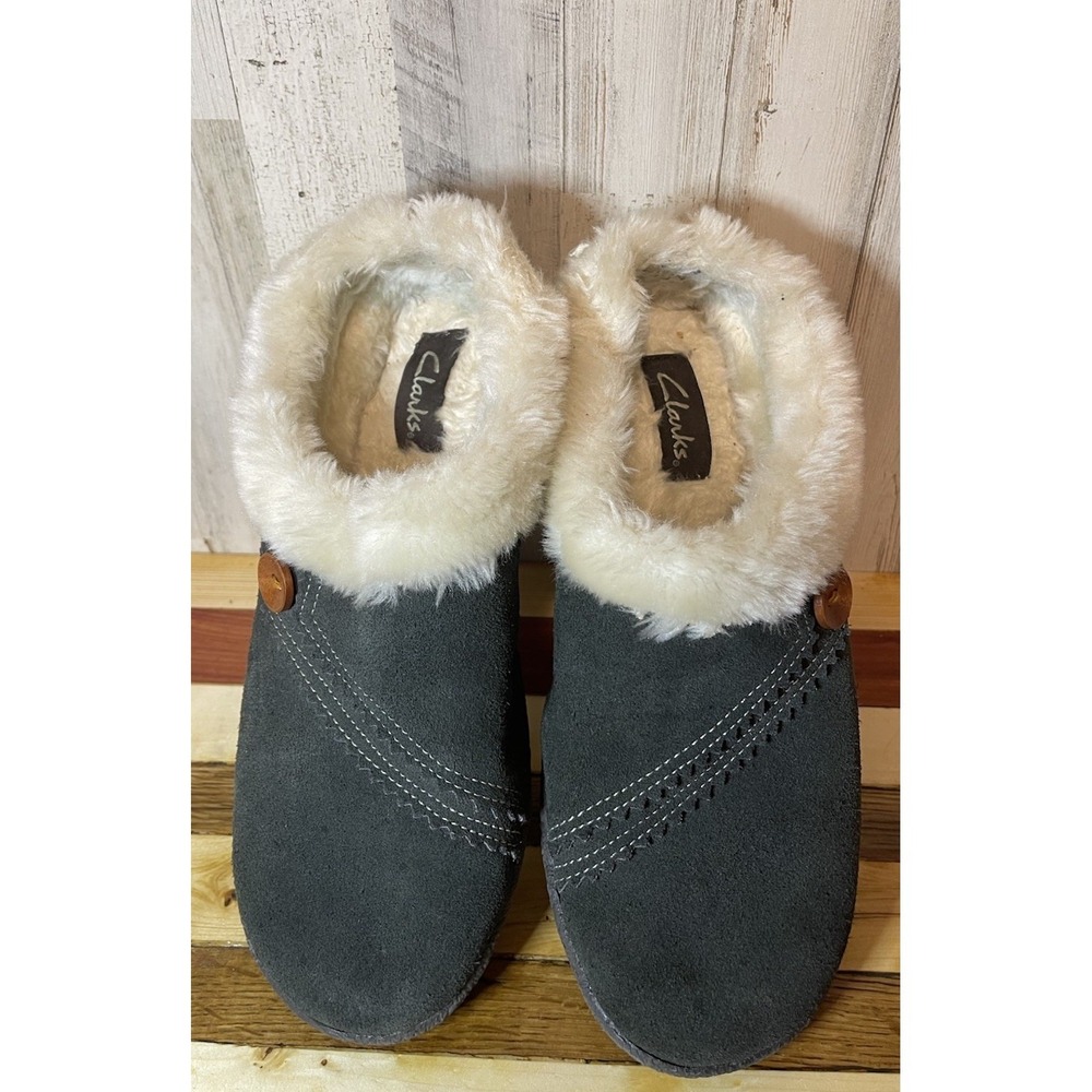 Clarks Kimberly Clog slipper With Faux Fur Lining Gray SuedeSize9 - Picture 3 of 6